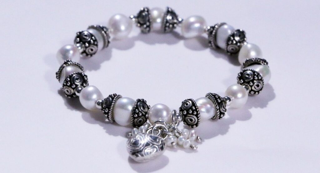 Blessing Bracelet: Ultimate Guide to Spiritual Jewelry