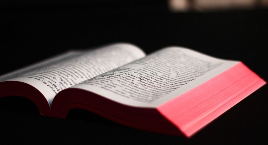 God Blessing: The Divine Grace to Change Your Life