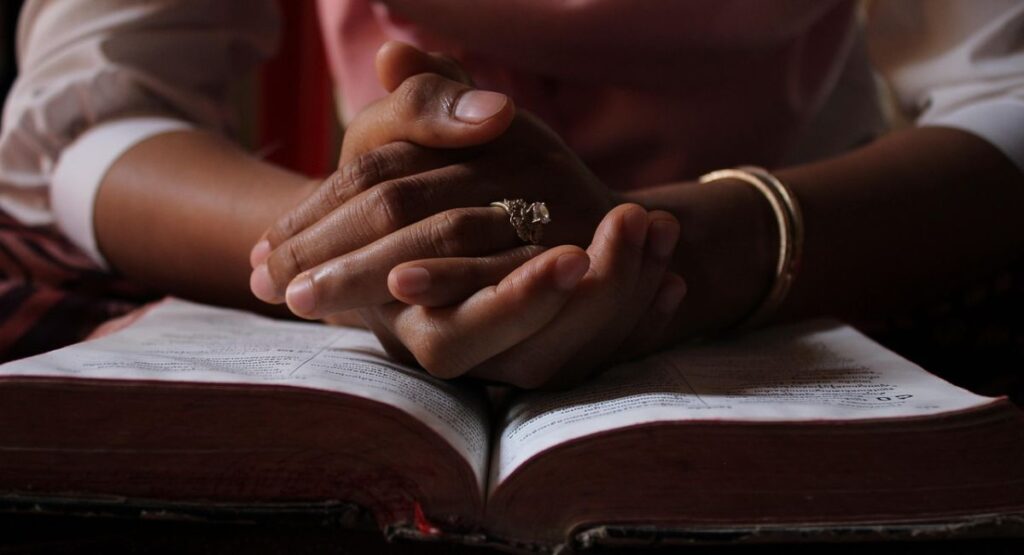 Get Your Serenity Prayer Printable Today :Inspiring Christian Decor