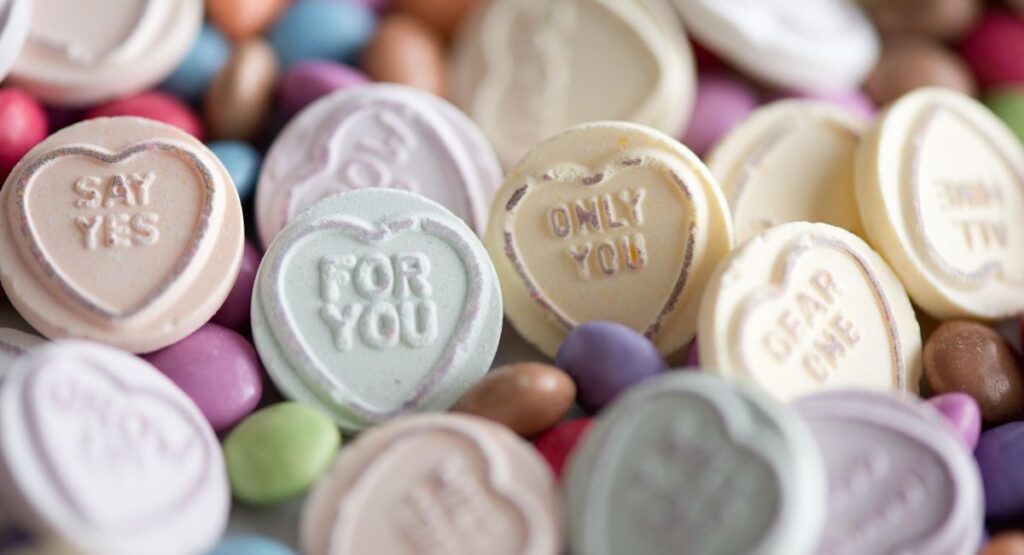 Best Sweet Love Messages to send in order to Share What you really feel