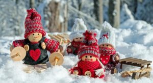 Best Christmas Quotes for Family, Friends Inspiration
