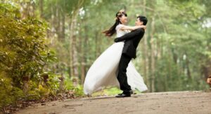 Latest Female Wife Hindi Ukhane Naav Ghene Collection 2026