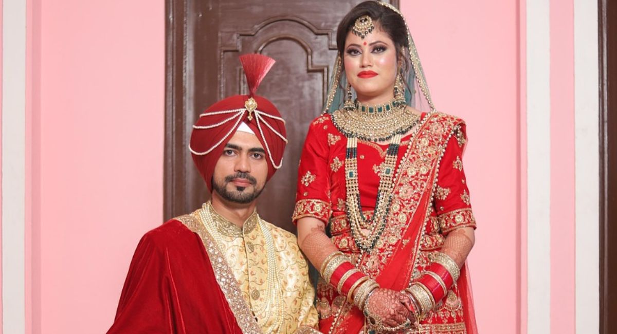 Traditional Marathi Naav Ghene Lines Every Bride Should Know